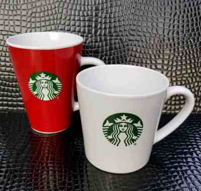 Starbucks 2017 Christmas Holiday Gift Set Mugs Lot of 2 Red 17 oz White 14 oz - Sold on eBay Nov, 17th 2018 for $18.55
