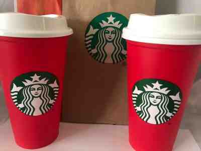2 STARBUCKS 2018 Red Reusable 16oz Traveler Drinking Cup LIMITED EDITION SET - Sold on eBay Nov, 10th 2018 for $21.74