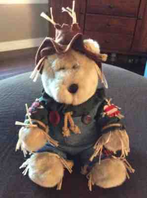 NWT STARBUCKS Barista Bear SCARECROW BEAR 8.5" plush w/Tag 16th Edition 2001 - Sold on eBay Sep, 7th 2018 for $9.99