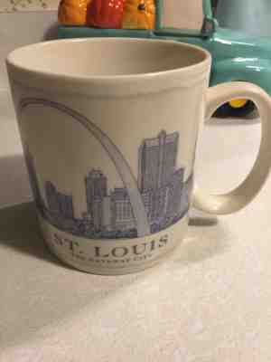 New Starbucks Collector Mug - St. Louis 2006 - 18 Ounce - The Gateway City - Sold on eBay Nov, 1st 2018 for $21.50