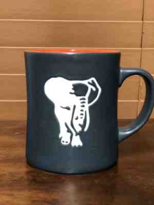 Starbucks 2011 Laser Etched ELEPHANT Cup Dark Matte Gray New Bone China 16 oz - Sold on eBay Nov, 4th 2018 for $5.50