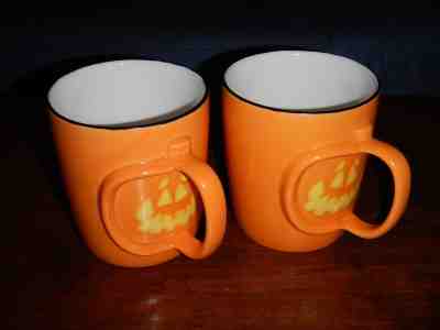 2 STARBUCKS 2003 Barista Halloween Pumpkin Jack O Lantern Mug Mugs Orange 16 oz - Sold on eBay Oct, 1st 2018 for $19.99