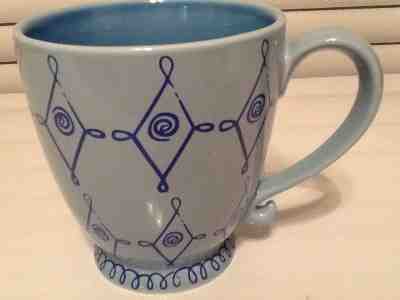 2004 STARBUCKS COFFEE 18OZ MUG  Blue WITH Navy DESIGN  - Sold on eBay Sep, 25th 2018 for $13.50