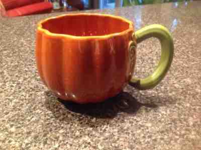 Collectible Starbucks Pumpkin Mug Hand Painted with leaves Fall 2009  - Sold on eBay Oct, 27th 2018 for $12.99
