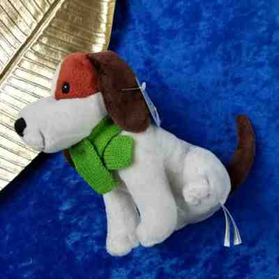 Starbucks® Christmas Plush Beagle Dog - 2011 Holiday Collection - Sold on eBay Nov, 4th 2018 for $3.29