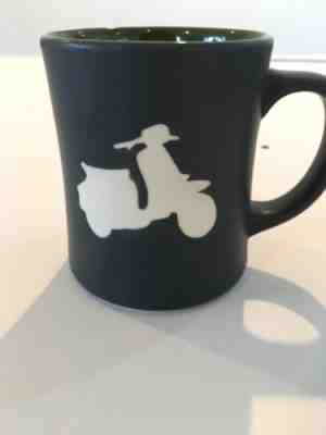 STARBUCKS VINTAGE 2011 VESPA SCOOTER COFFEE MUG Green  - Sold on eBay Oct, 26th 2018 for $20.00