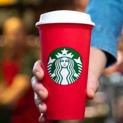 STARBUCKS REUSABLE HOLIDAY COFFEE RED CUP 2018 LIMITED EDITION NEW GRANDE 16 OZ - Sold on eBay Nov, 20th 2018 for $8.94