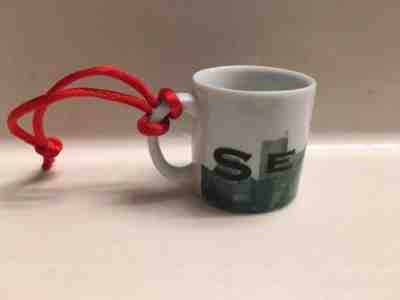 Starbucks Mini Cup Christmas Ornament (Seattle) - Skyline Series One (2002) - Sold on eBay Nov, 22nd 2018 for $9.00