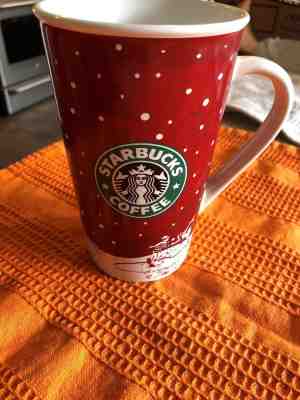 STARBUCKS Holidays 2007 With Skaters Coffee Mug - Sold on eBay Nov, 22nd 2018 for $5.99