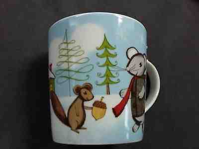 Adorable 2010 STARBUCKS Holiday Mug - Huxley Squirrel finds a Mouse Friend - Sold on eBay Nov, 19th 2018 for $7.95