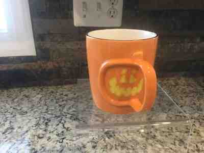 2003 ORANGE STARBUCKS HALLOWEEN 3D PUMPKIN HANDLE MUG MINT! - Sold on eBay Oct, 3rd 2018 for $15.00