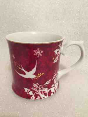 Starbucks 2010 Christmas Mug Red White Gold Holly Swallows Snowflakes - Sold on eBay Nov, 24th 2018 for $9.50