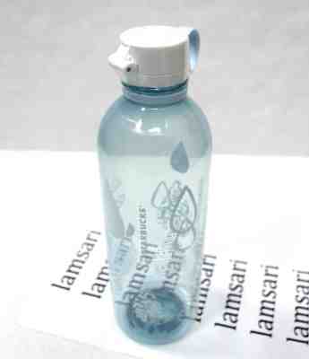 Starbucks Reusable Clear Blue White Plastic Water Bottle 24 oz 2018 - Sold on eBay Nov, 23rd 2018 for $14.90