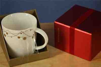 New Starbucks Coffee Holiday Mug Limited Edition Gold Ornament Light 14 oz  - Sold on eBay Nov, 24th 2018 for $22.99