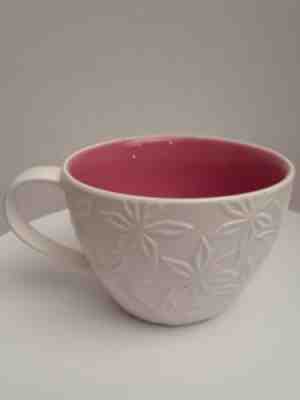 Starbucks 2008 Christmas Cup Embossed Flowers 13 Oz - Sold on eBay Nov, 25th 2018 for $4.00