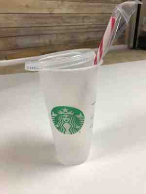 Starbucks Reusable Cup 24 Oz Christmas Candycane Straw Holiday 2018 Tumbler - Sold on eBay Nov, 25th 2018 for $8.00