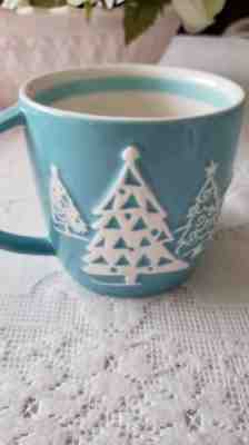 Starbucks Christmas coffee cup Holiday 2007 Mug blue Snowman Penguin Embossed  - Sold on eBay Nov, 27th 2018 for $6.98