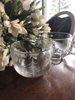 Starbucks Set Of 2 Clear Glass Etched 17 oz. 2014 Christmas Tree Coffee Cup Mugs - Sold on eBay Nov, 26th 2018 for $12.00