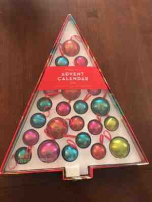 ORIGINAL BOX Starbucks 2015 Advent Calendar No chocolates,no gift card EUC - Sold on eBay Nov, 27th 2018 for $9.99