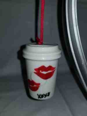 Starbucks 2015 Lips XOXO Ornament, Holiday Christmas - Sold on eBay Nov, 26th 2018 for $15.00