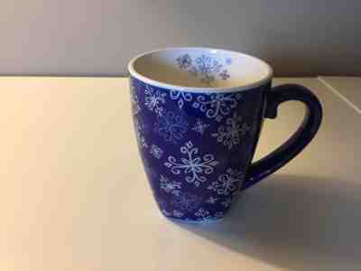 Starbucks Barista Large Blue White Snowflake Mug 2002 - Sold on eBay Nov, 30th 2018 for $22.00