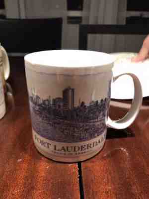 2007 Starbucks Coffee 18 Fl Oz Fort Lauderdale Architecture Series Blue & White - Sold on eBay Nov, 29th 2018 for $20.00