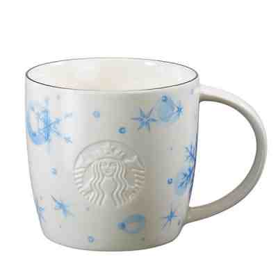 Starbucks Taiwan 2015 Holiday dot collection mug - 12oz snowflakes - Sold on eBay Dec, 1st 2018 for $26.00