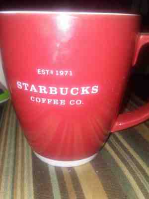 STARBUCKS Coffee Co. Est. 1971 RED MUG with White Trim 18 oz 2007 LARGE - Sold on eBay Dec, 1st 2018 for $5.90