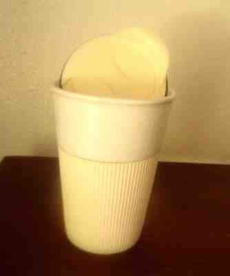 StarbucksTravel Coffee/Tea Mug White Cream Top 2013 8fl oz  - Sold on eBay Dec, 1st 2018 for $8.50