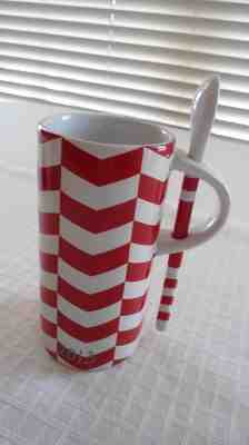  Starbucks Chevron Red and White 8oz. Mug & Spoon 2013 Ceramic Cup - Sold on eBay Dec, 1st 2018 for $10.99