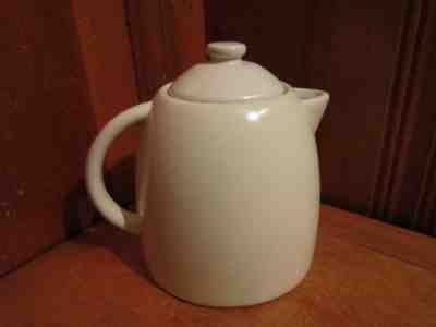 Starbucks 2011 Ivory Bone Cream Ceramic Stoneware Coffee Tea Pot Rounded 25 Oz - Sold on eBay Dec, 2nd 2018 for $5.49