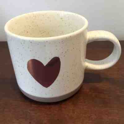 Starbucks 2017 Christmas HEART OF GOLD Coffee Mug 12 Oz. AW - Sold on eBay Dec, 2nd 2018 for $8.99