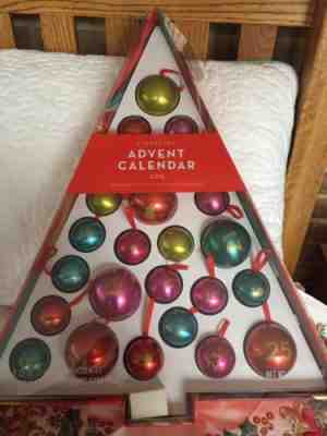 2015 Starbucks Advent Calendar  Empty Ornament Balls. no gift card - Sold on eBay Dec, 2nd 2018 for $5.00