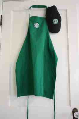 Starbucks Coffee Barista Green Apron Plus Hat Used Great Condition - Sold on eBay Dec, 3rd 2018 for $10.00