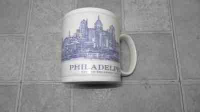 Starbucks 2006 18 Oz Architecture Collectors Series Philadelphia Coffee Mug Cup - Sold on eBay Nov, 25th 2018 for $24.99