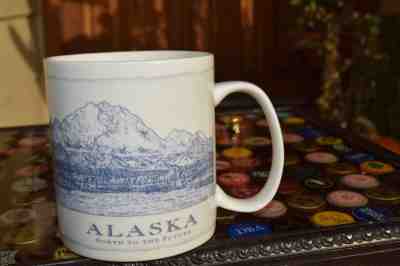 Starbucks Architecture Series ALASKA North to the Future 200618 oz Mug Big - Sold on eBay Nov, 25th 2018 for $14.45