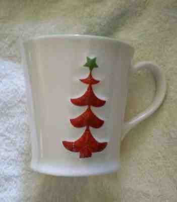 Starbucks Mug Cup 2006 Holiday Christmas Red Tree w/ Green Star White Snowflakes - Sold on eBay Dec, 16th 2018 for $12.50