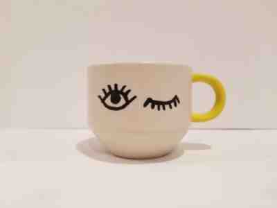 STARBUCKS Siren Eyes WINK MUG Coffee Tea 14oz Ceramic Cup White w/ Yellow Handle - Sold on eBay Dec, 14th 2018 for $5.00