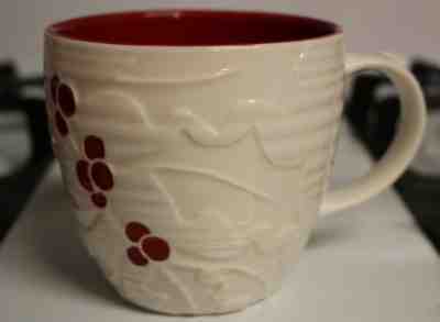 NICE! STARBUCKS White Red Holly Mug 2010 Hand Painted Holiday Collector Series  - Sold on eBay Feb, 9th 2019 for $5.95