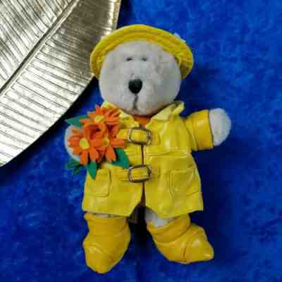 Starbucks Bearista 19th Edition 2002 Yellow Rain Coat WT with Tags Bear  - Sold on eBay Feb, 21st 2019 for $4.25