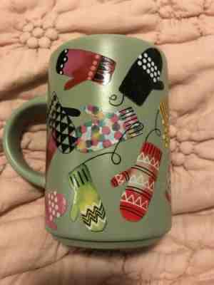 Starbucks 2017 Holiday Coffee Tea Mug Cup 12 oz Mittens Christmas Winter Green - Sold on eBay Apr, 22nd 2019 for $7.99