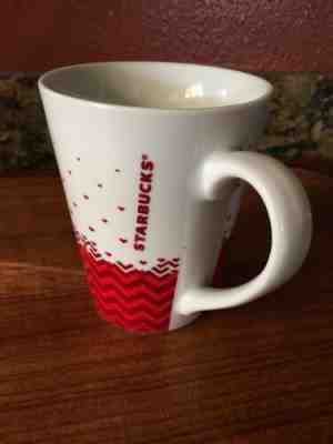 2013 Starbucks Chevron Red White Tall 12oz Coffee Cup Valentines Hearts - Sold on eBay Apr, 22nd 2019 for $10.00