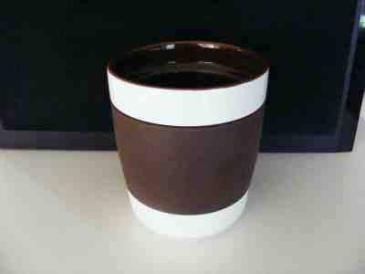 STARBUCKS 2009 12oz Brown White Ceramic Mug Tumbler Rubber Grip Coffee Cup - Sold on eBay Apr, 20th 2019 for $5.99