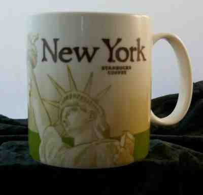 STARBUCKS COFFEE CUP/MUG HOT BEVERAGE NEW YORK COLLECTOR SERIES, 16 FL OZ, 2011 - Sold on eBay May, 11th 2019 for $4.40