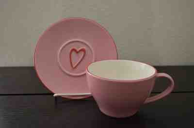 Starbucks 2006 Valentine Heart Mug Cup and Saucer Coffee Tea Pink White Hearts - Sold on eBay Apr, 9th 2019 for $10.00