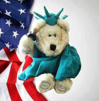 Starbucks Barista 2004 Statue Of  Liberty Teddy Bears Limited Edition  - Sold on eBay May, 13th 2019 for $40.00