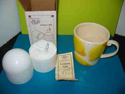 Starbucks Lemon Mugs 16 oz 2006 & Pampered Chef Lemon uicer Exc.Cond - Sold on eBay May, 14th 2019 for $15.99