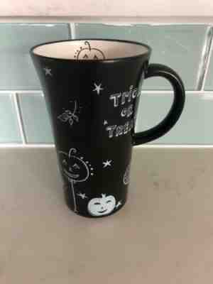 Starbucks Trick Or Treat Black Mug 2009 14oz Halloween - Sold on eBay May, 13th 2019 for $11.50
