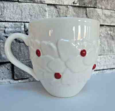 Starbucks Christmas Winter Coffee Tea Mug 2004 White Red Berries 16 Oz Ounce - Sold on eBay Apr, 30th 2019 for $24.99