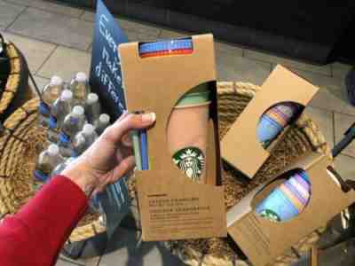 STARBUCKS Venti Color Changing Cold Cups 5 with Straws & Lids Reusable RARE - Sold on eBay Jun, 19th 2019 for $90.00